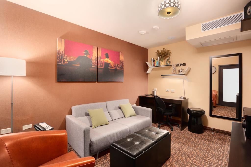 Howard Johnson Soho New York Buitenkant foto